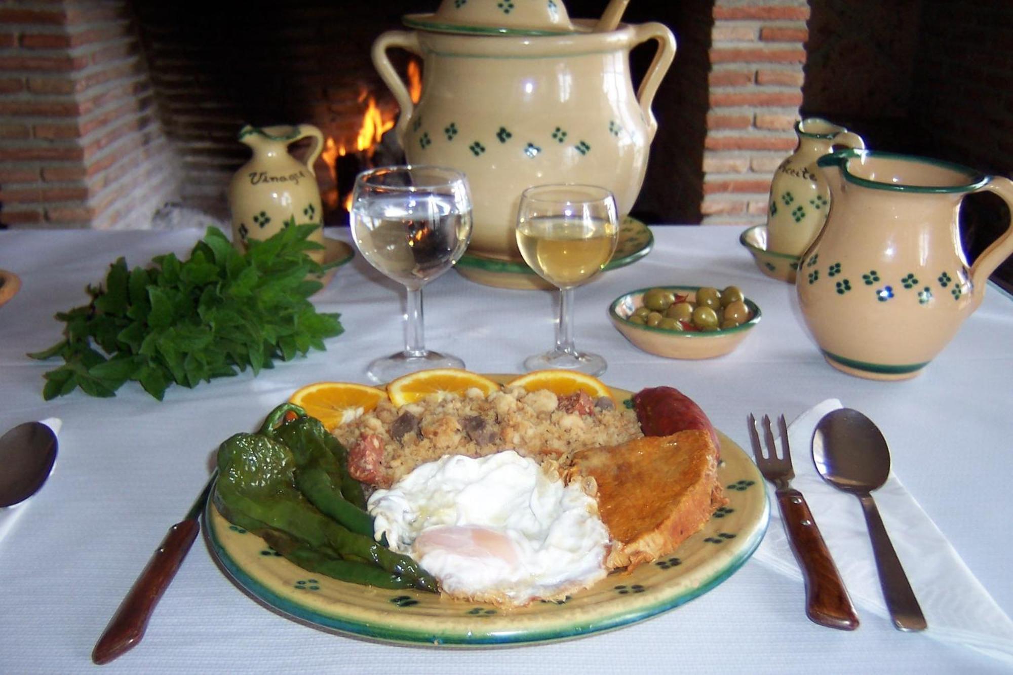 Hotel Restaurante Atalaya Comares Екстер'єр фото